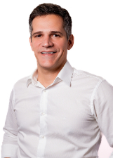 Retrato de JOSÉ HENRIQUES