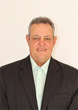 Retrato de ADILSON MARTINS