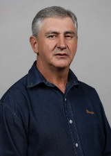 Retrato de ZÉ CARLOS DO CARMO