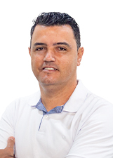 Retrato de JUNINHO DO TADEU