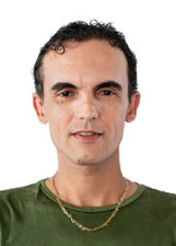 Retrato de RODRIGO MARTINS