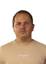 Retrato de LEANDRO MARTINS