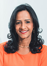 Retrato de MÔNICA CORDEIRO