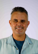 Retrato de LÉO DO SOCIAL