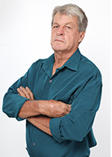 Retrato de VADINHO TOTA
