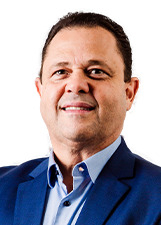Retrato de ADALBERTO LOPES