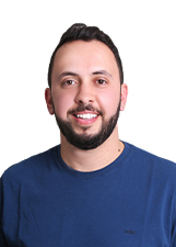 Retrato de LEANDRO CARNEIRO