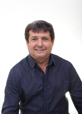 Retrato de CLEBINHO LEAL