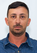 Retrato de CELSINHO ET