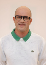 Retrato de HELDER DE GUIM