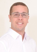 Retrato de ULYSSES GOMES