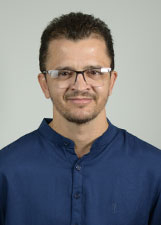 Retrato de KENIM DE VINIM