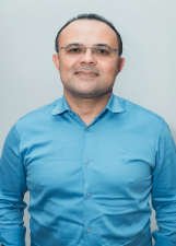 Retrato de ZÉ REIS