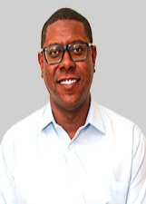 Retrato de DANIEL TINECA