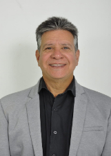 Retrato de FLAVIO MARTINS