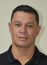 Retrato de CLÁUDIO DUAS BARRAS