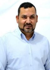 Retrato de HENRIQUE CUNHA