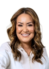 Retrato de MARIA HELENA LOPES