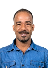 Retrato de AILTON VILAGE