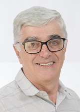 Retrato de PAULINHO MAGALHÃES