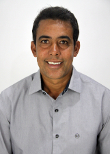 Retrato de FLÁVIO CARDOSO