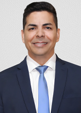 Retrato de FERNANDO MENDES