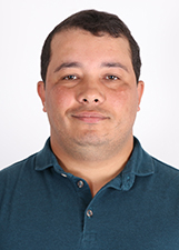 Retrato de LEONARDO FERREIRA