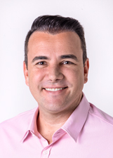 Retrato de NETO