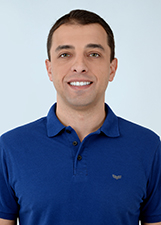 Retrato de FERNANDO TOLENTINO