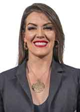 Retrato de SHIRLEY ENFERMEIRA
