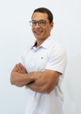 Retrato de JOÃO DO CAMINHÃO DO LIXO
