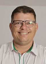 Retrato de TIAGO SENSAÇÃO