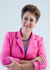 Retrato de LU FACHINELLI
