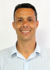 Retrato de RICARDO VIANA