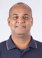Retrato de VITOR RESENDE