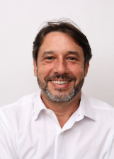 Retrato de LUCIANO AMARAL