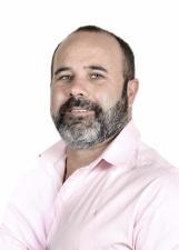 Retrato de JULIO REIS