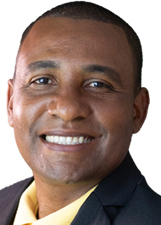 Retrato de ADRIANO SANTOS