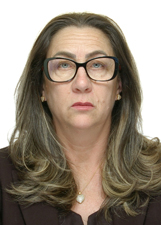Retrato de CARLA DO LAR