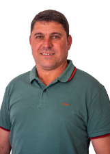 Retrato de LEANDRO RIVA