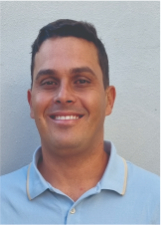 Retrato de MAX MARTINS