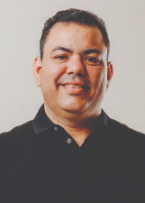 Retrato de CLAYTON LUCENA