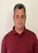 Retrato de TÚLIO MORAES