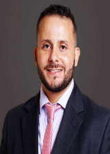 Retrato de PEDRO SIMÕES