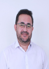Retrato de ADRIANO BRITO