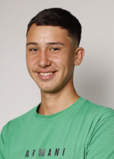 Retrato de LUCAS MARTINS