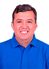 Retrato de WEBER GALVÃO