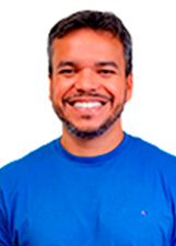 Retrato de ALBERT LOBATO