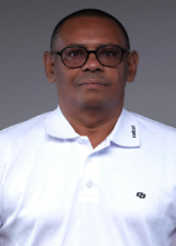 Retrato de REGIS SANTANA