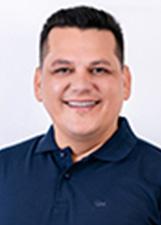 Retrato de ELIELTON LIRA